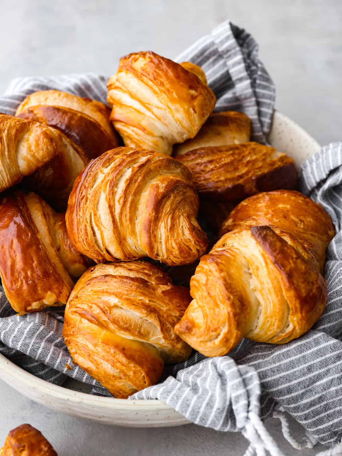 Lofty Layers: Crafting Croissants and Pain au Chocolat